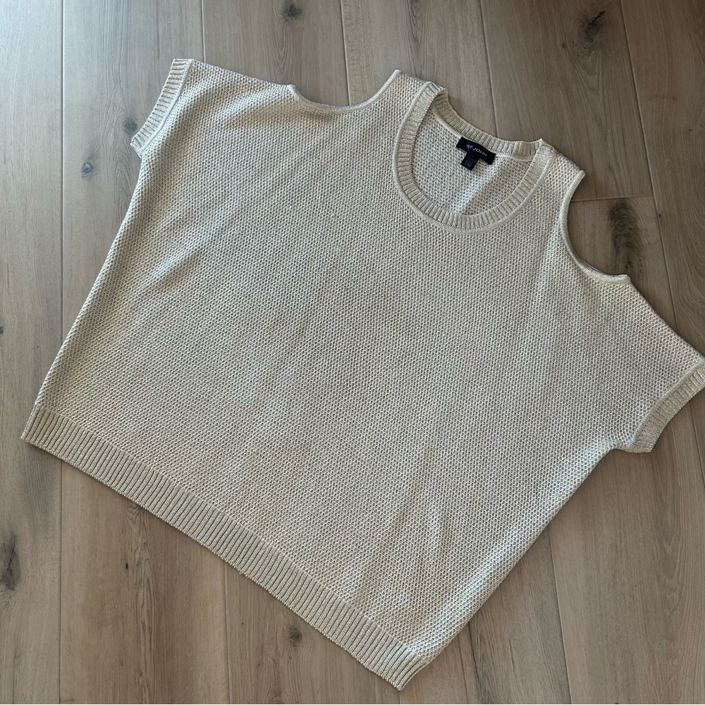 St. John Short Sleeve Sweater, Gold Metallic, Shoulder Cutouts, Size Large